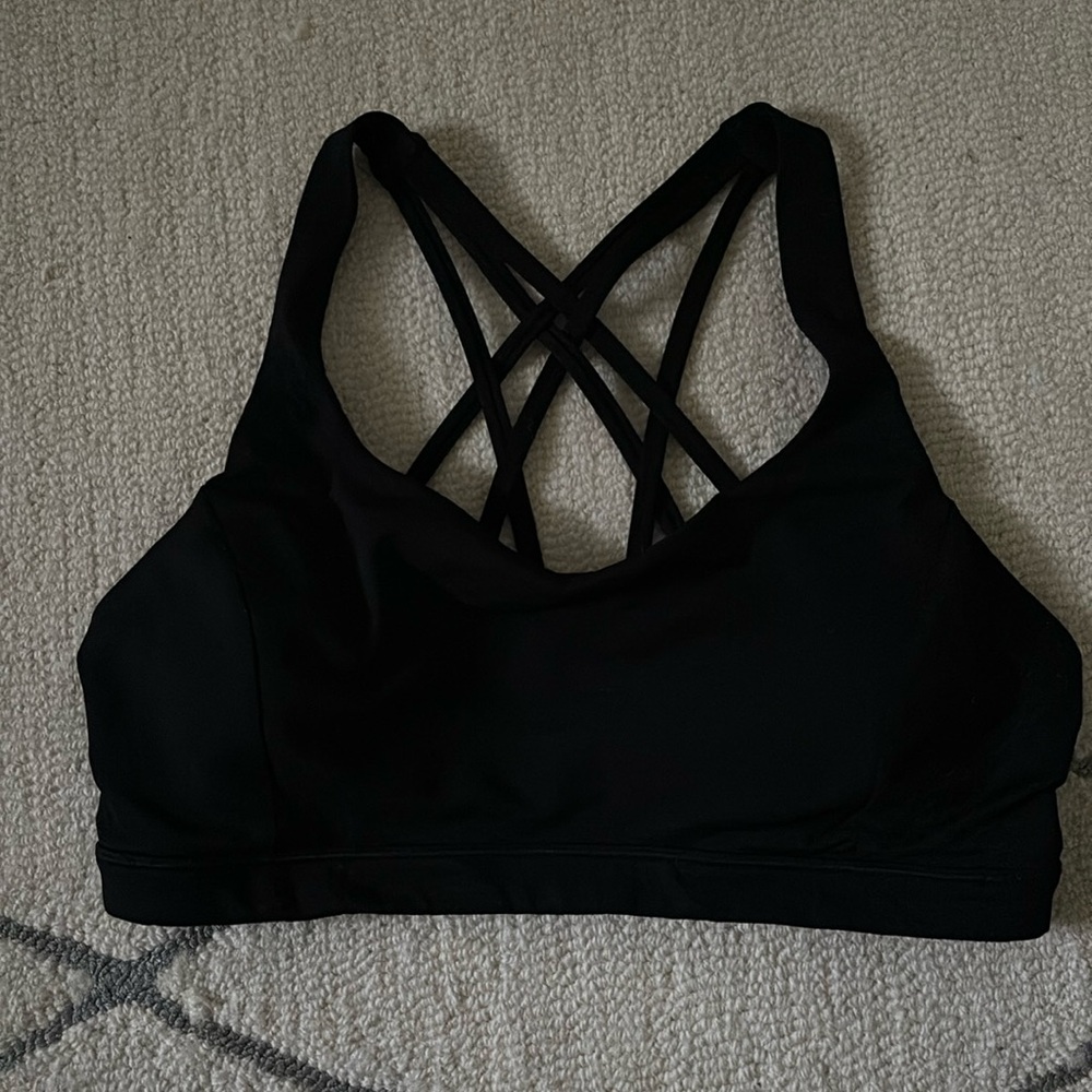 Lululemon sports bra